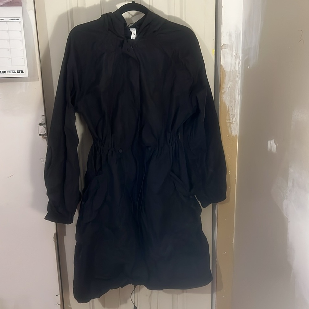 Lululemon Lightweight Woven Long Jacket